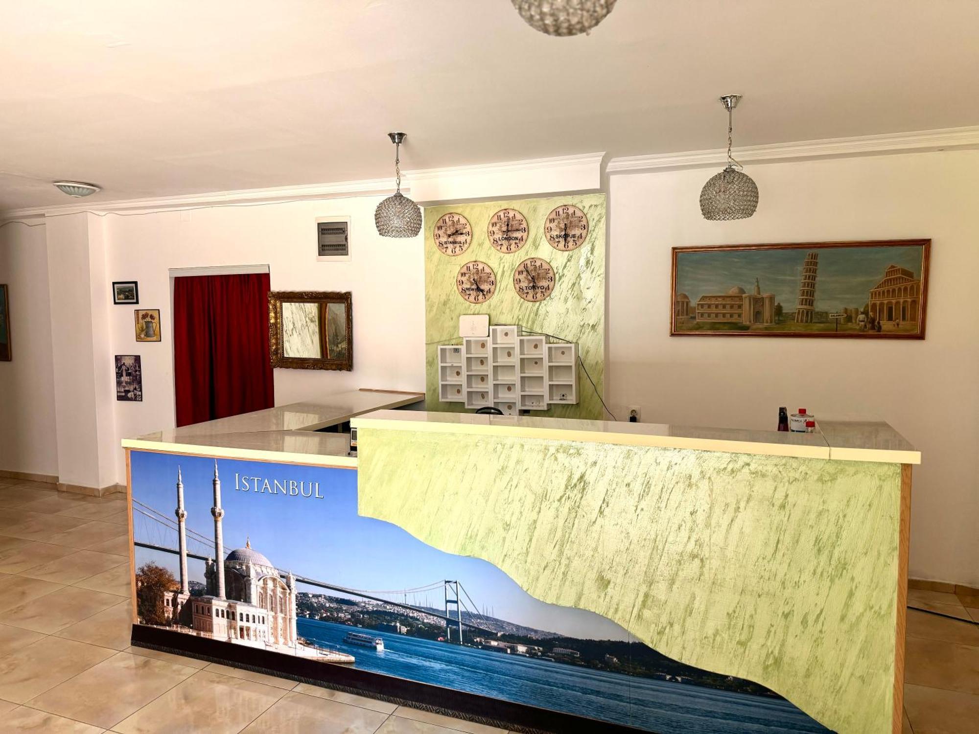 Hotel Istanbul Skopje Buitenkant foto