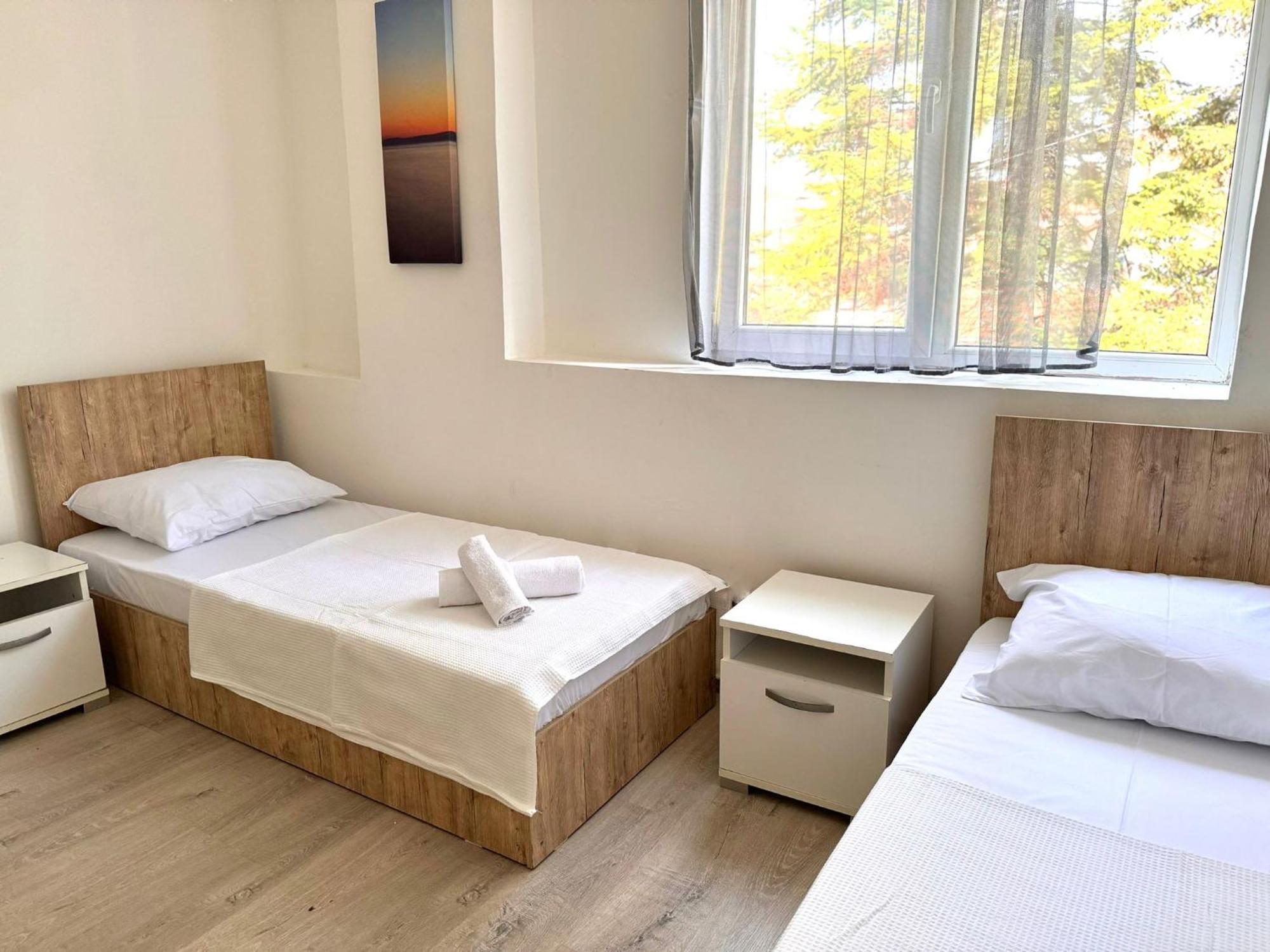 Hotel Istanbul Skopje Buitenkant foto
